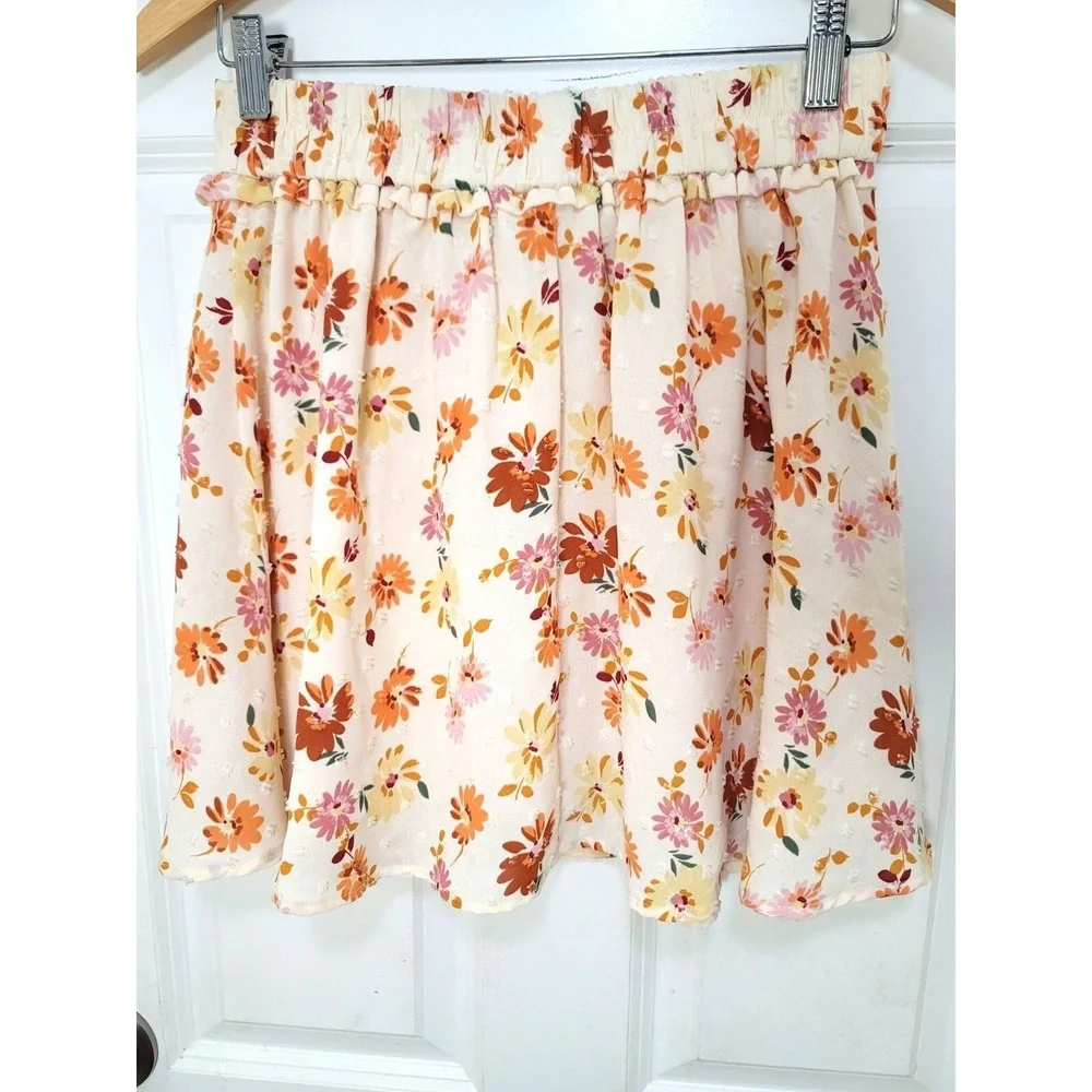 SADIE & SAGE Floral A-Line Skirt With Elastic Waistband & Ruffle Detail‎